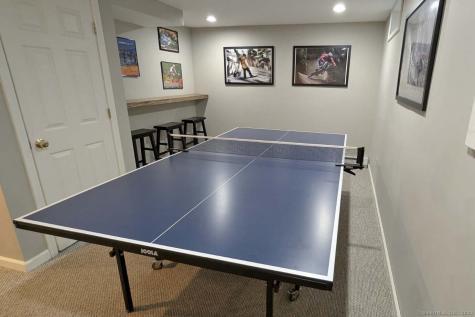 11 Nutmeg Lane East Hampton CT 06424