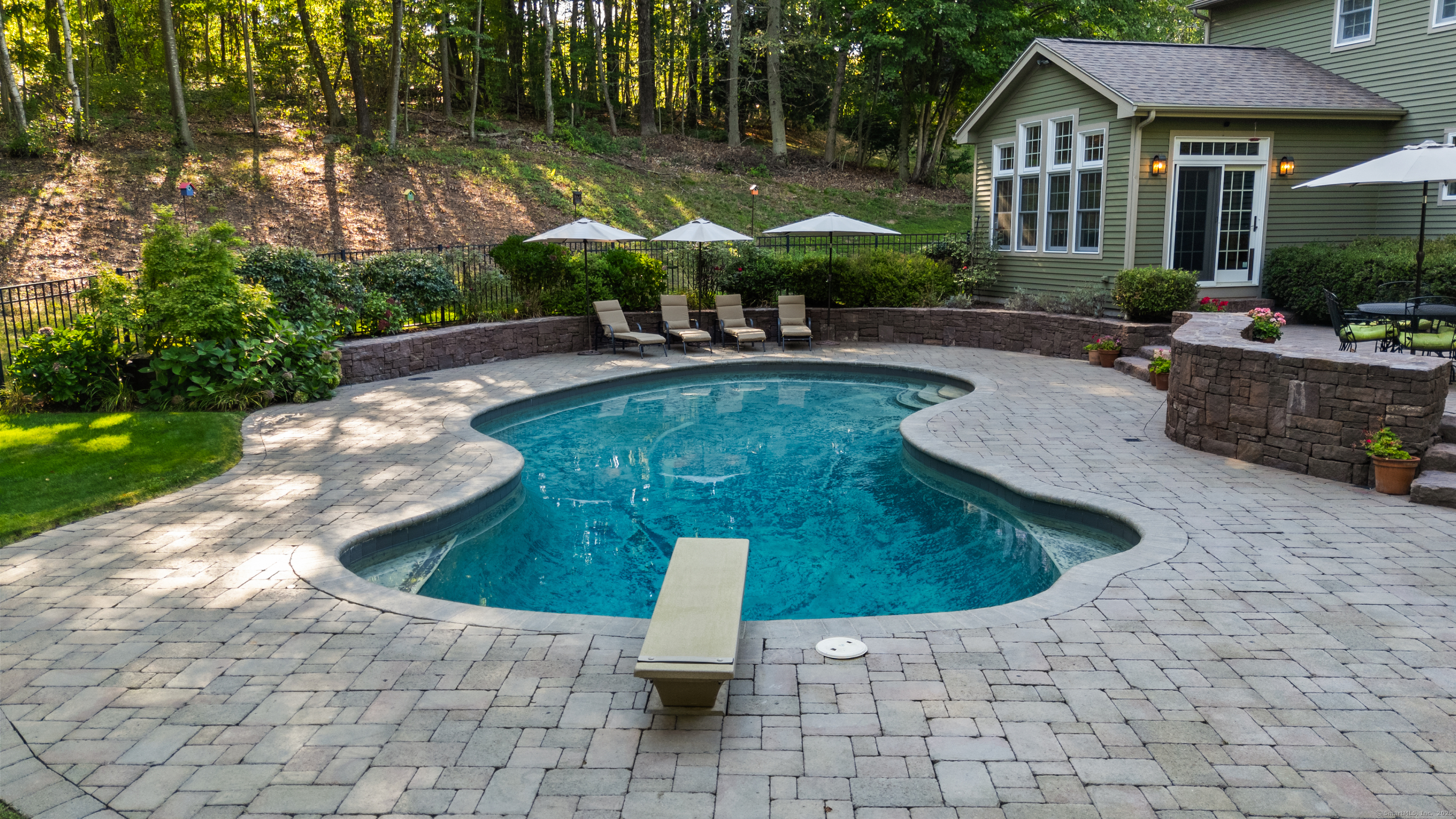 11 Nutmeg Lane East Hampton CT 06424