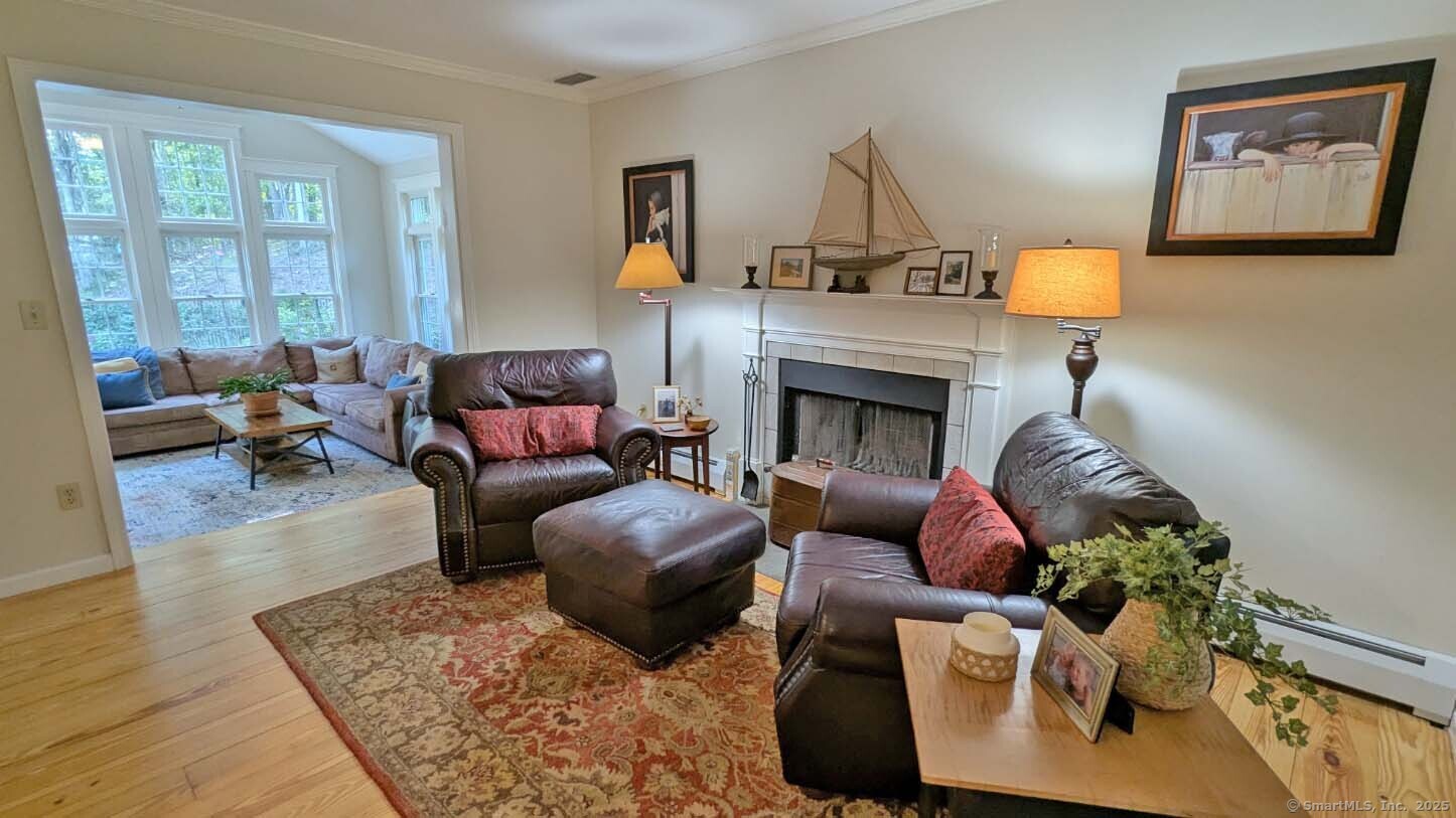 11 Nutmeg Lane East Hampton CT 06424