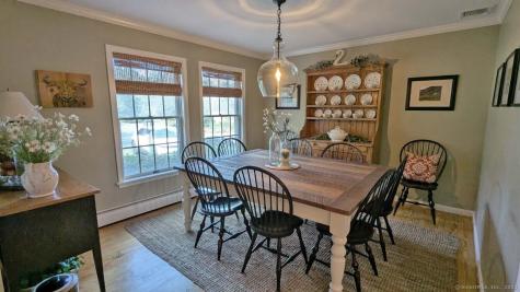 11 Nutmeg Lane East Hampton CT 06424