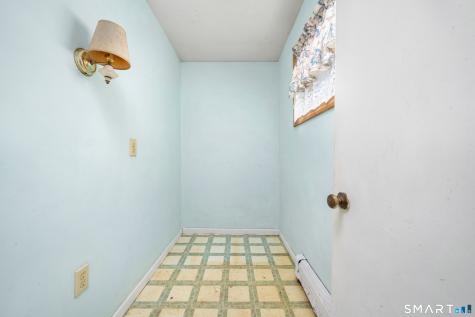 32 Lincoln Street Cromwell CT 06416