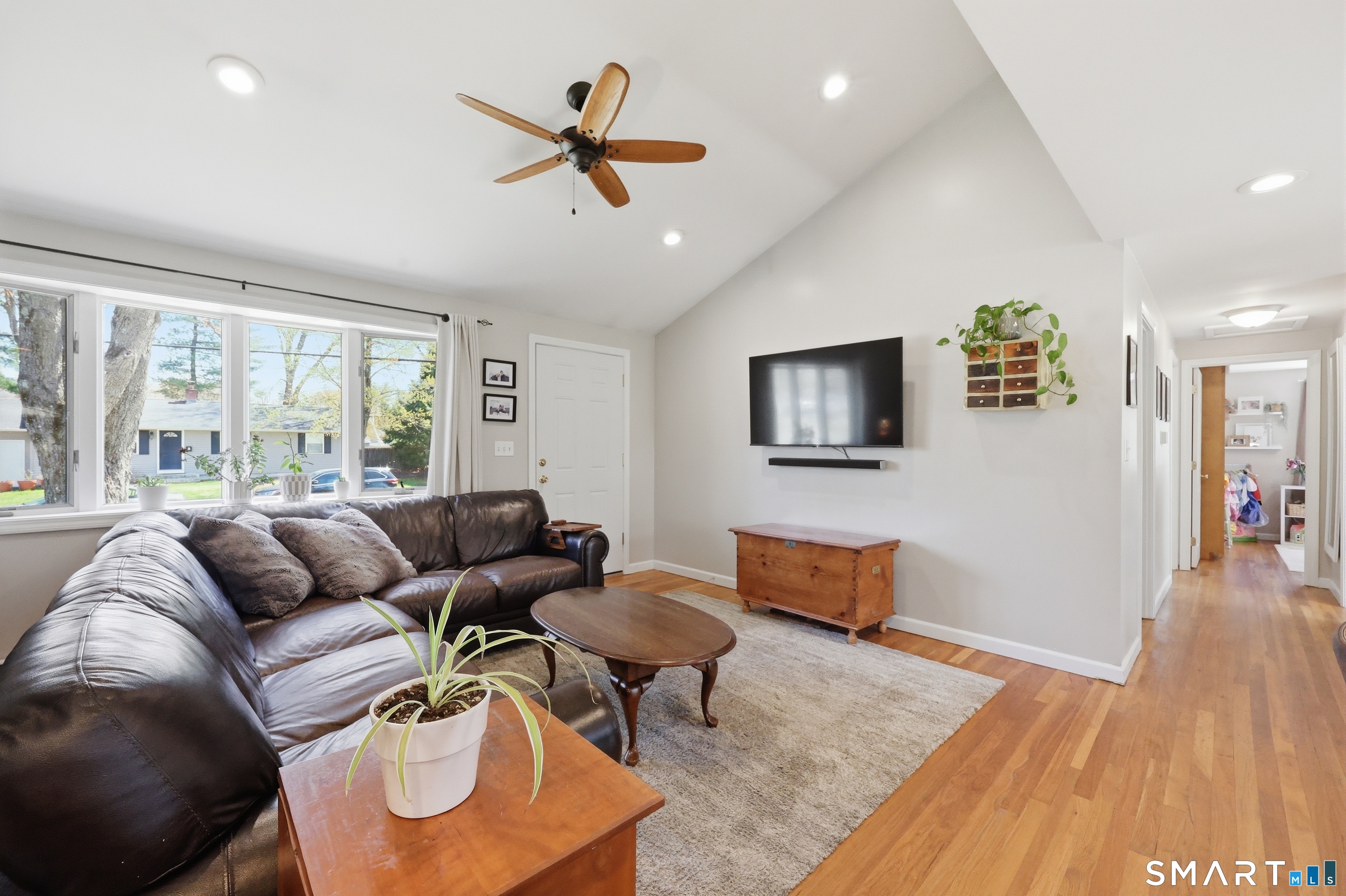 10 Tabor Road Enfield CT 06082