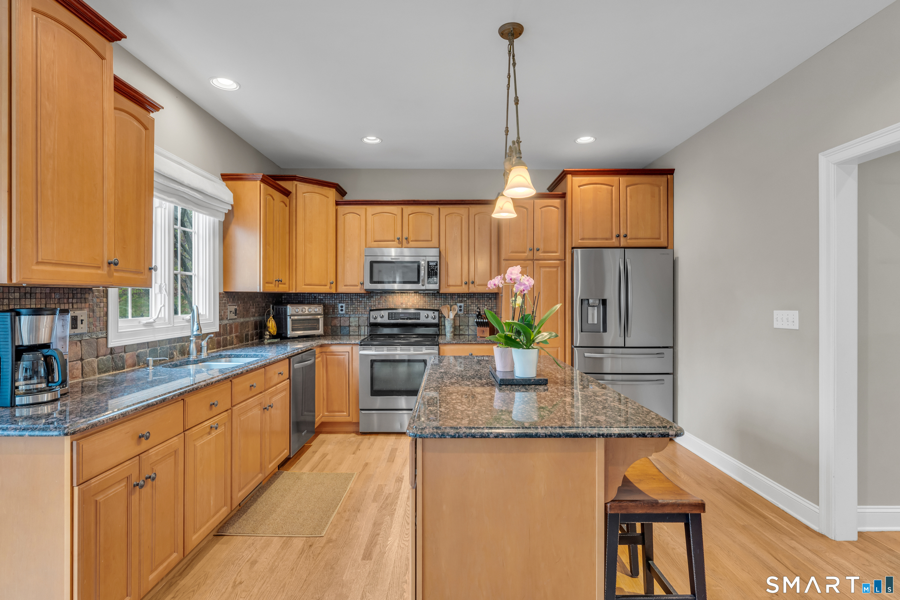 1 Taylor Lane Guilford CT 06437