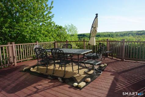 33 Knoll Ridge Court Middletown CT 06457