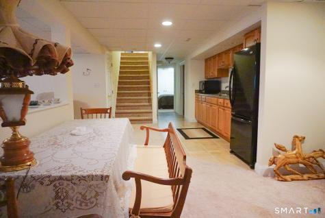 33 Knoll Ridge Court Middletown CT 06457
