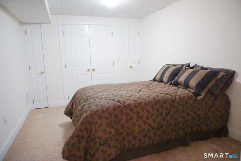 33 Knoll Ridge Court Middletown CT 06457