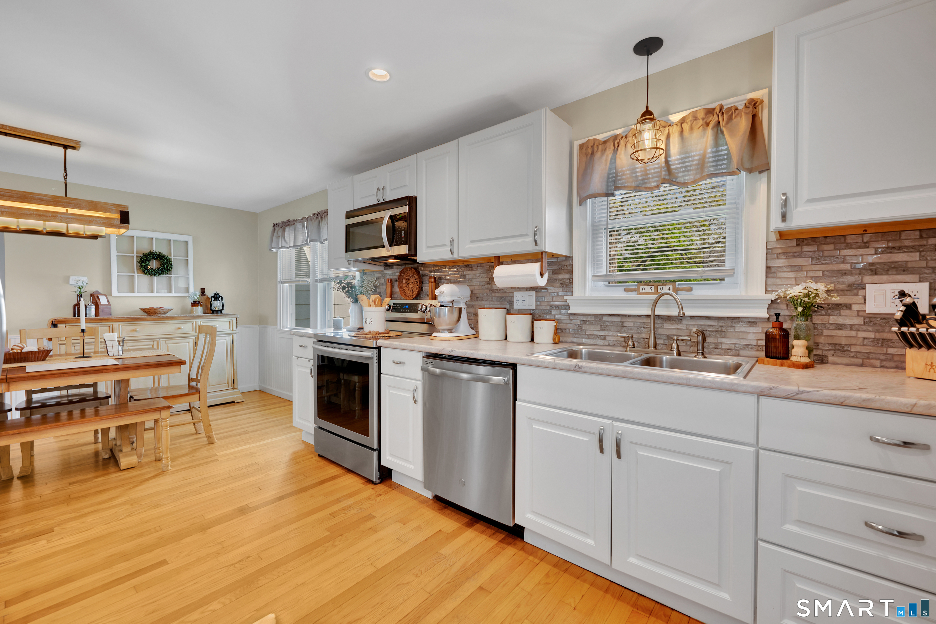 7 Mountain View Avenue Enfield CT 06082