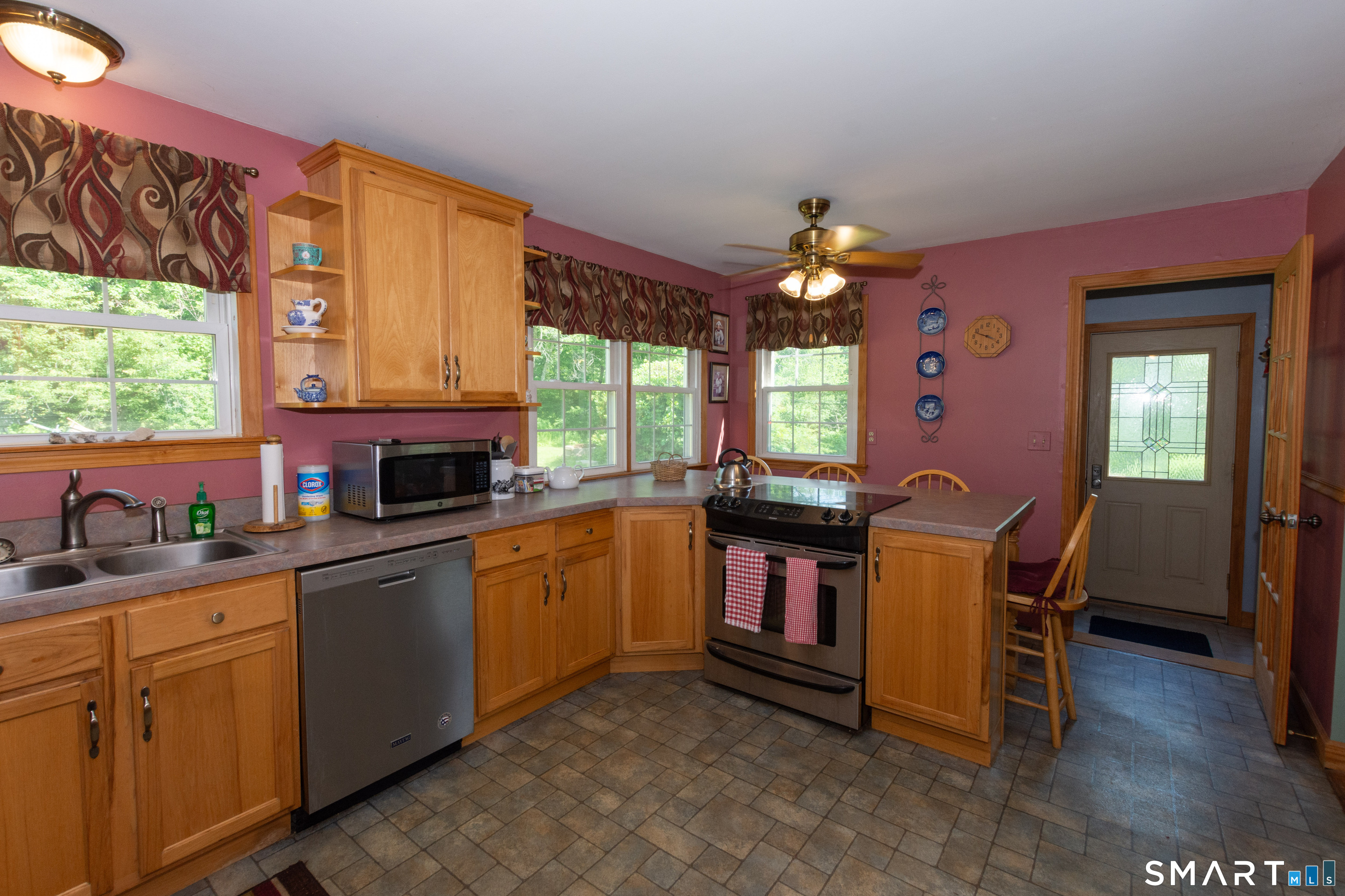 107 North Society Road Canterbury CT 06331