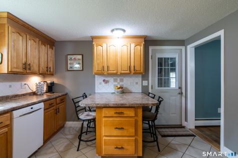 20 Basley Road Plainfield CT 06374
