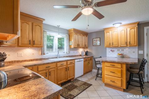 20 Basley Road Plainfield CT 06374