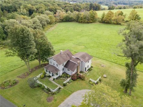 439 Maple Street Litchfield CT 06759