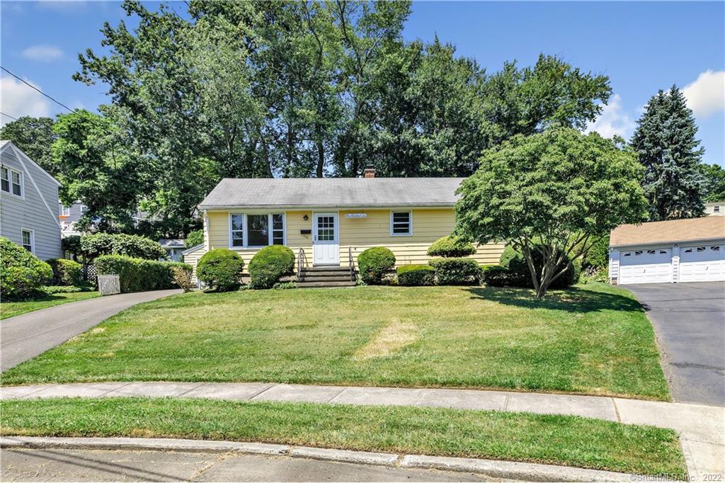 106 Red Bird Drive Stratford CT 06614