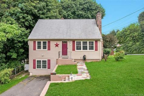 21 Rockwell Avenue Bristol CT 06010