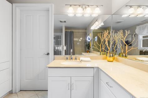 139 Oswegatchie Road Waterford CT 06385