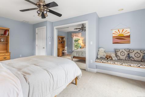 139 Oswegatchie Road Waterford CT 06385