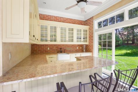 21 Daniel Court Westport CT 06880
