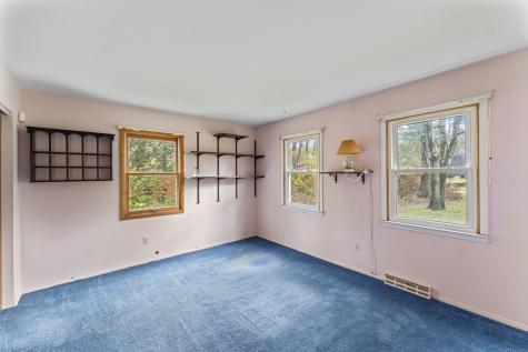 16 Settlers Lane Newtown CT 06482