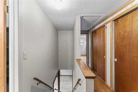 16 Settlers Lane Newtown CT 06482