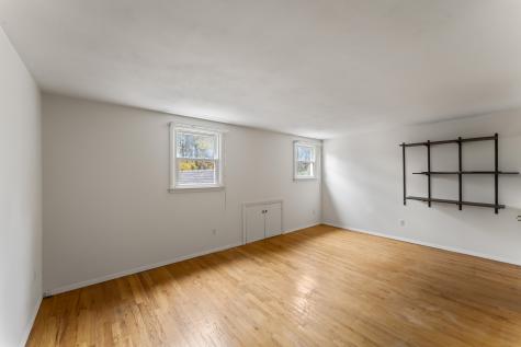 16 Settlers Lane Newtown CT 06482