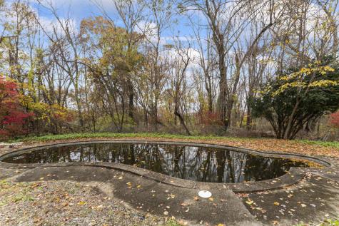 16 Settlers Lane Newtown CT 06482