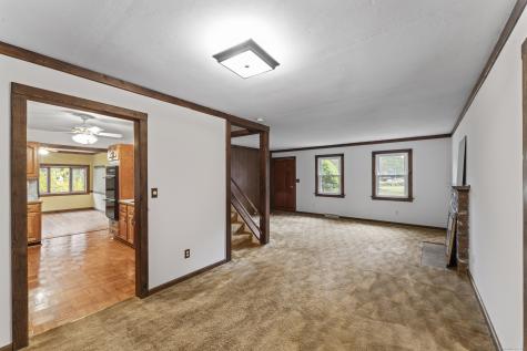 16 Settlers Lane Newtown CT 06482