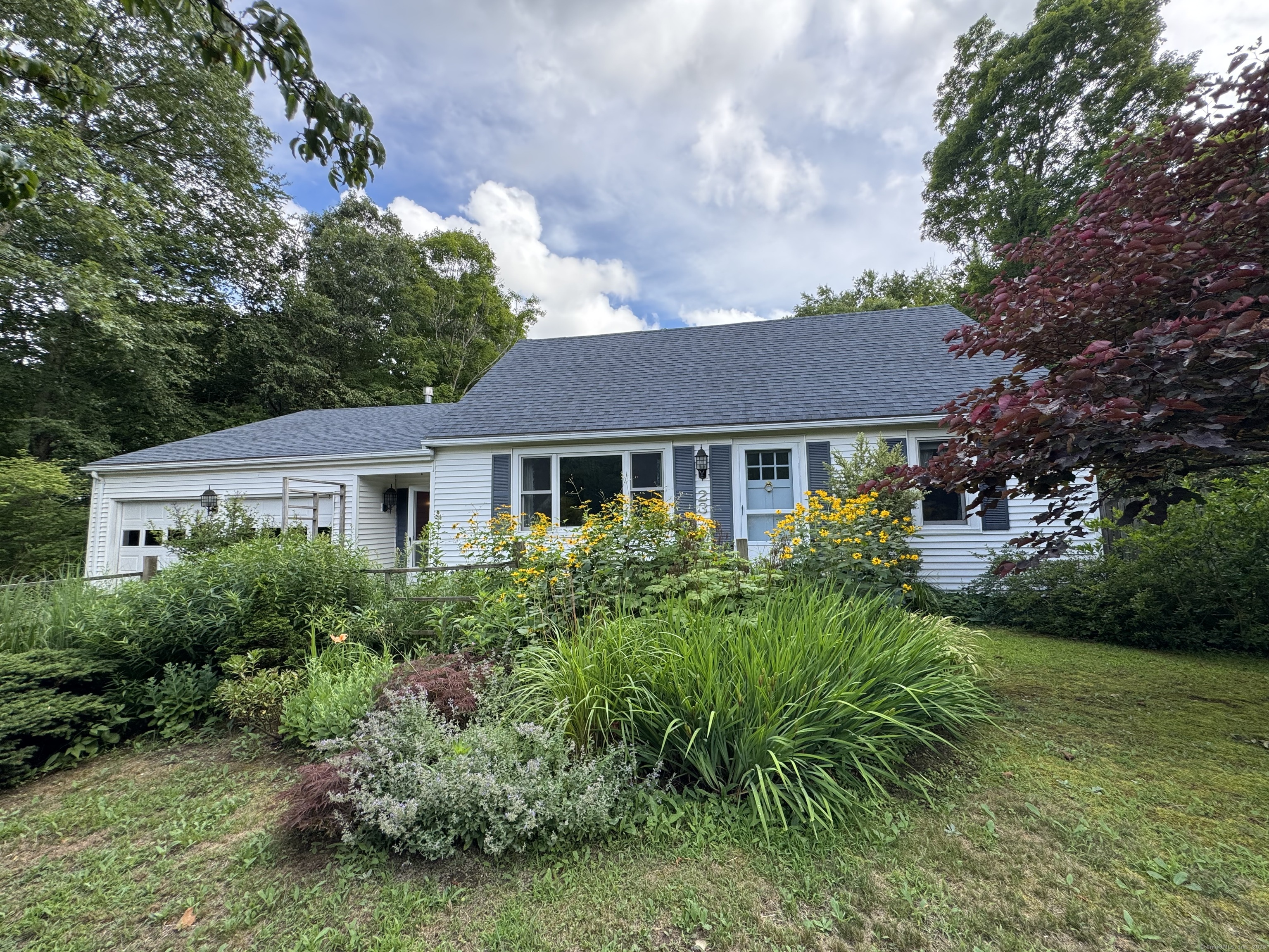 23 Mountain Road Mansfield CT 06250