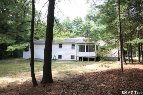 12 Oakwood Drive Granby CT 06035