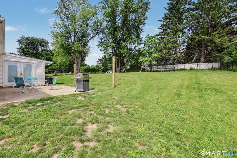 13 Fox Hollow Road New Fairfield CT 06812