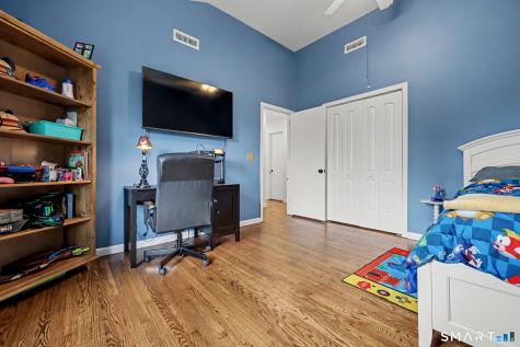 13 Fox Hollow Road New Fairfield CT 06812