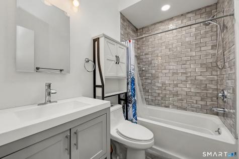 13 Fox Hollow Road New Fairfield CT 06812