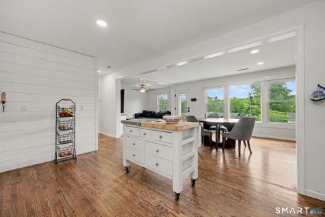 13 Fox Hollow Road New Fairfield CT 06812