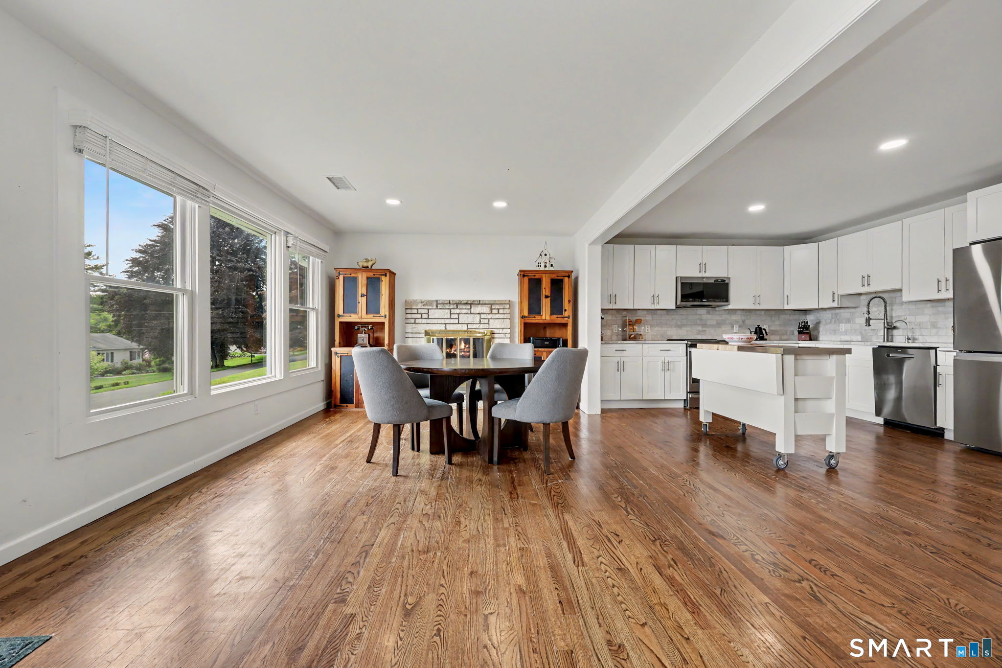 13 Fox Hollow Road New Fairfield CT 06812