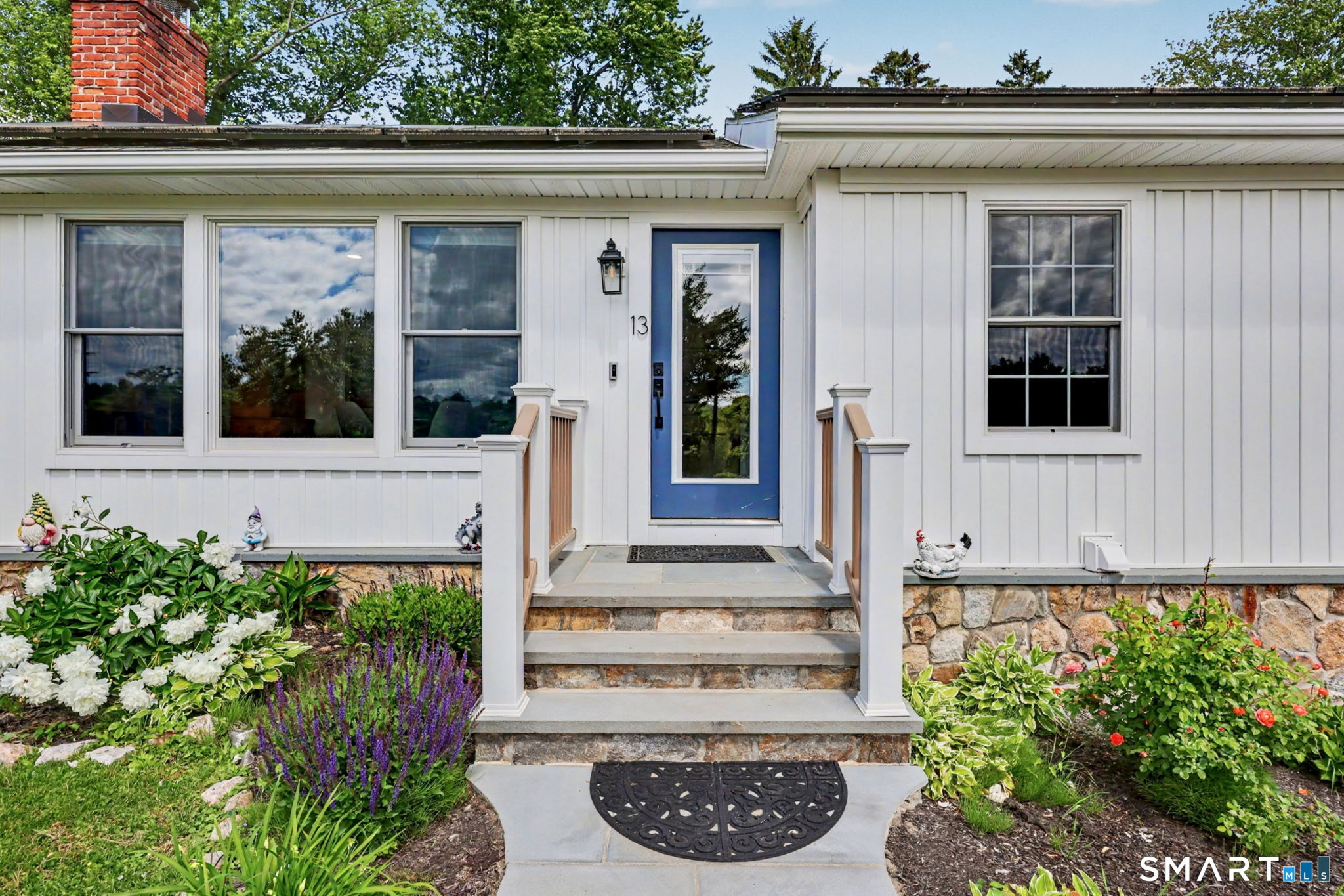 13 Fox Hollow Road New Fairfield CT 06812