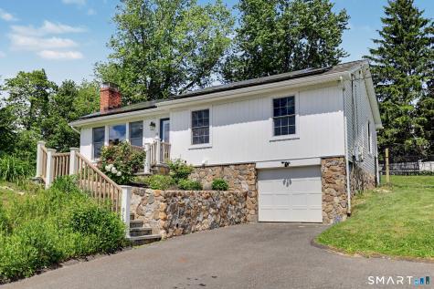13 Fox Hollow Road New Fairfield CT 06812
