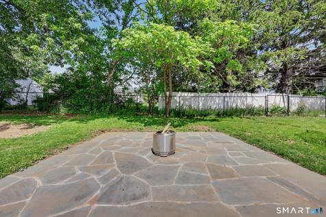 13 Fox Hollow Road New Fairfield CT 06812