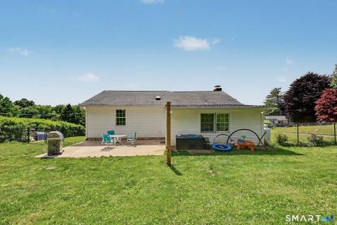 13 Fox Hollow Road New Fairfield CT 06812
