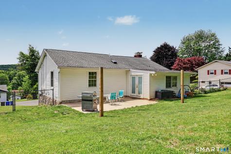 13 Fox Hollow Road New Fairfield CT 06812