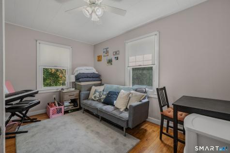 132 Niles Hill Road Waterford CT 06385