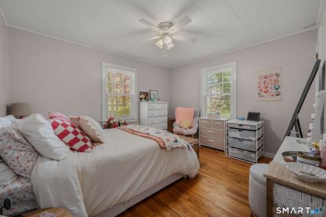 132 Niles Hill Road Waterford CT 06385