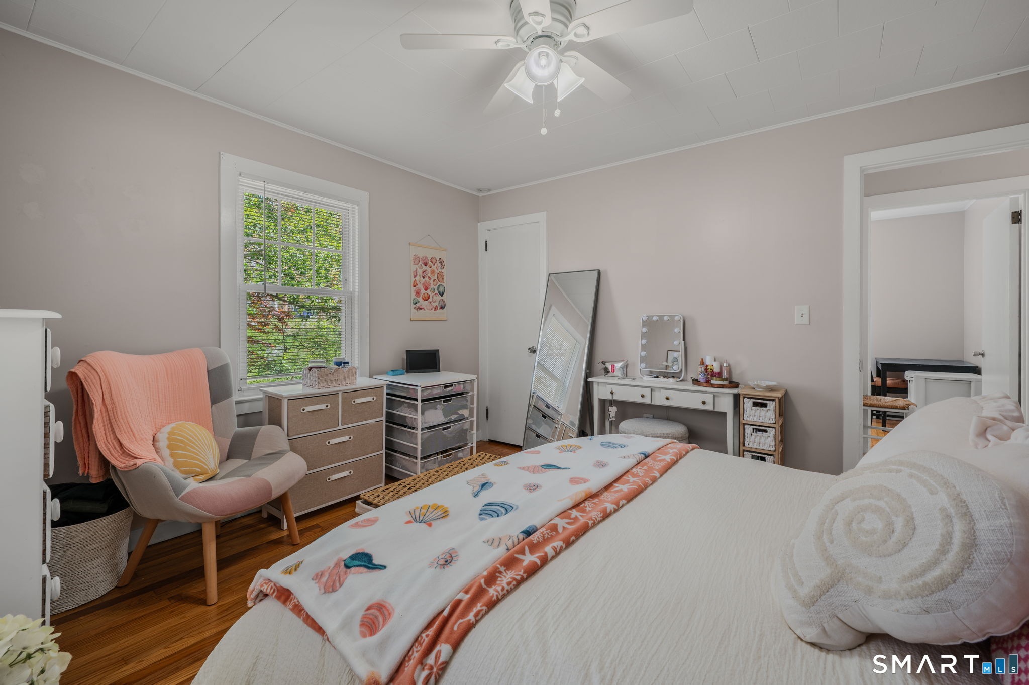 132 Niles Hill Road Waterford CT 06385