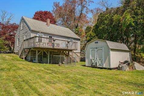 132 Niles Hill Road Waterford CT 06385