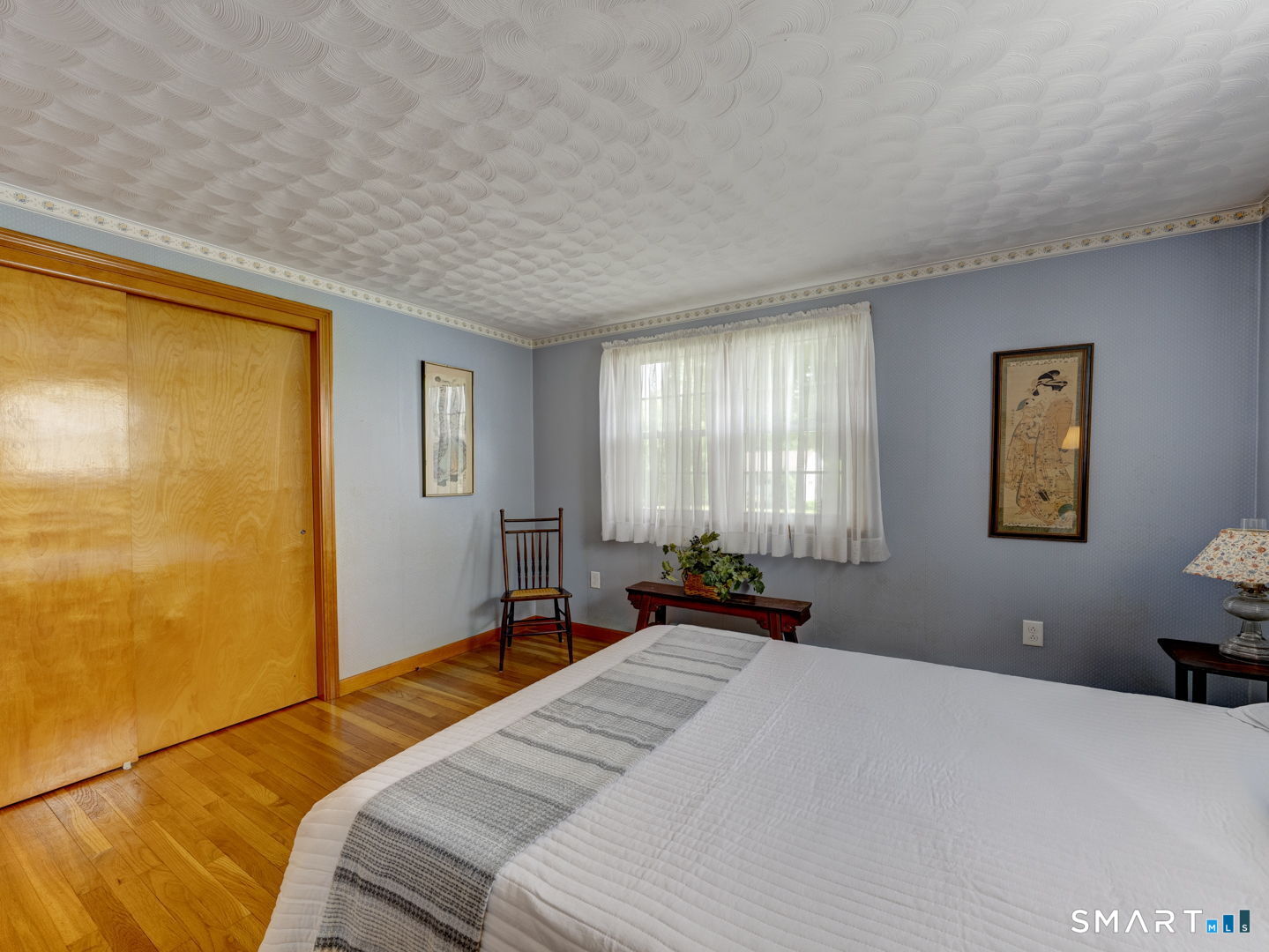 8 Circle Drive Enfield CT 06082