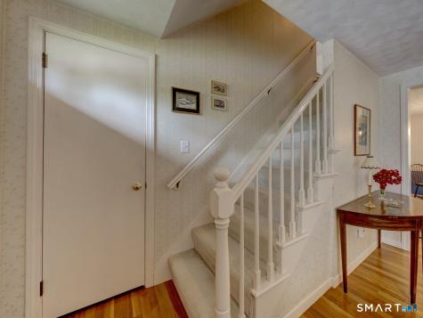 8 Circle Drive Enfield CT 06082