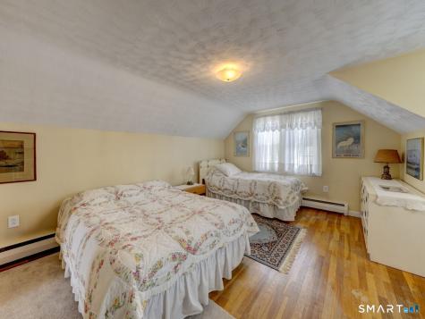 8 Circle Drive Enfield CT 06082