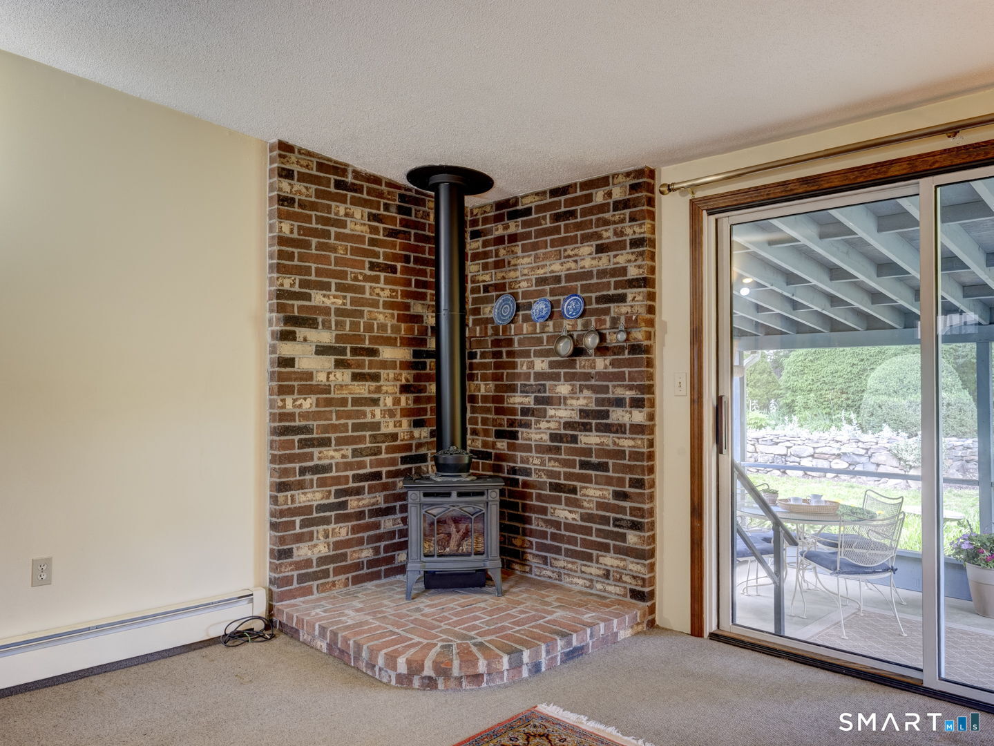 8 Circle Drive Enfield CT 06082