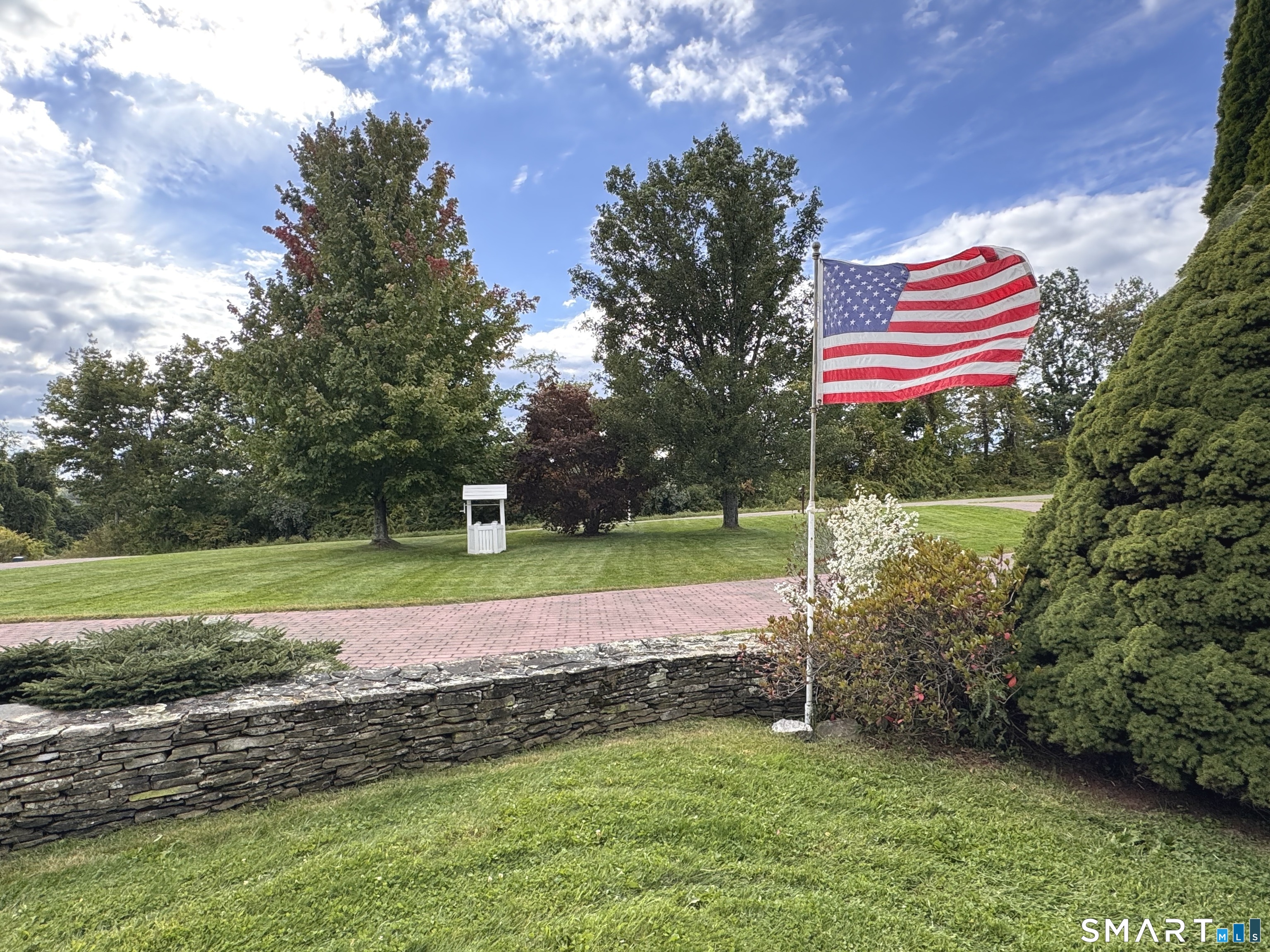 195 Town Line Highway Watertown CT 06795