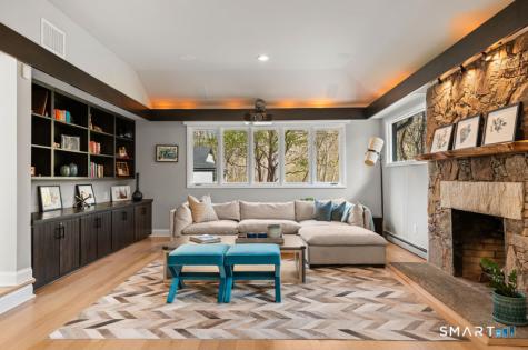 30 Catbrier Road Weston CT 06883
