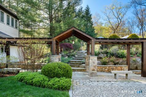 30 Catbrier Road Weston CT 06883