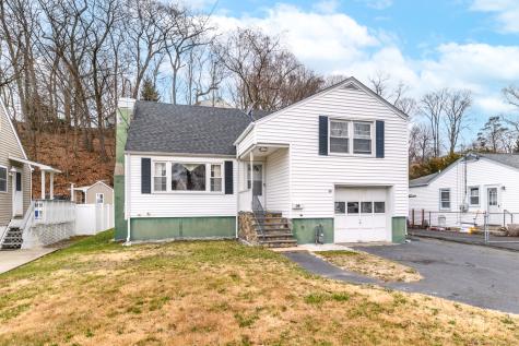 20 Glasser Street Norwalk CT 06854