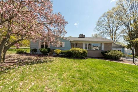 159 Cherry Hill Road Hamden CT 06514